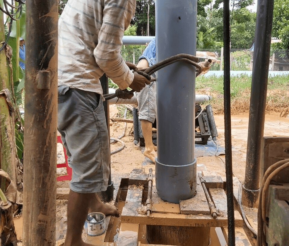 Khoan tạo lỗ Bình Dương
